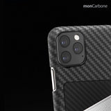 旧機種対象!棚卸SALE!【訳あり/新品】monCarbone HOVERSKIN  モンカーボン iPhone 11, 11 Pro, 11 Pro Max ケース 【ホワイト】 カーボンケース サフィアーノレザー 背面カードケース レンズ保護 極薄 超軽量