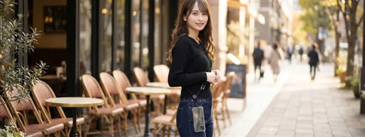 「ケーブル忘れた…」をなくす新習慣。充電ケーブルを“身につける”スマホショルダー「Charry」が頼れる理由【M.Craftsman エムクラフトマン】