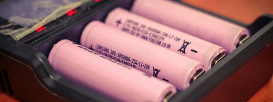 充電池の1.2Vと1.5Vは何が違う？機器との相性・選び方と注意点