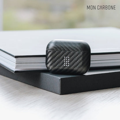 旧機種対象！棚卸SALE！【訳あり/新品】monCarbone AirPoksPro ケース DuPont™ケブラー®を使用　本物のカーボンケース　マットorグロス　ワイヤレス充電対応　薄さ0.6mmで軽い モンカーボン